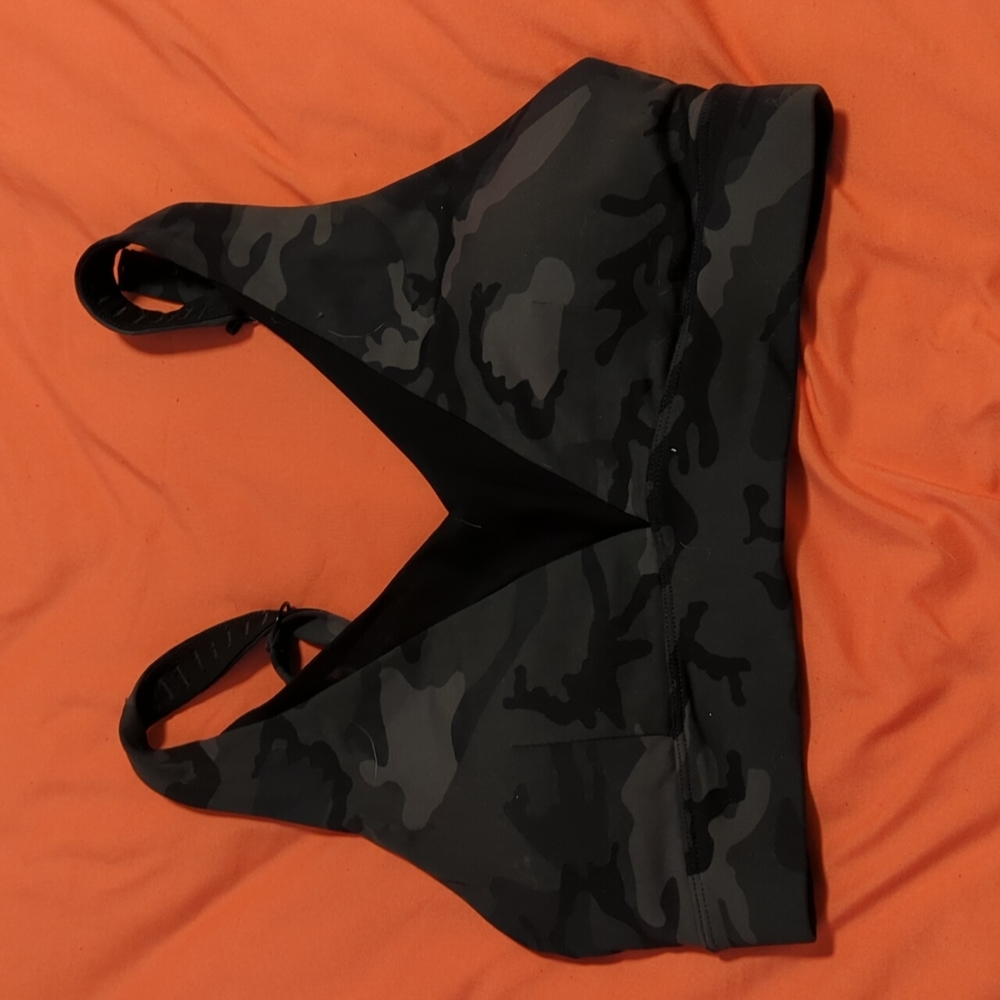 Zyia camo sports bra
